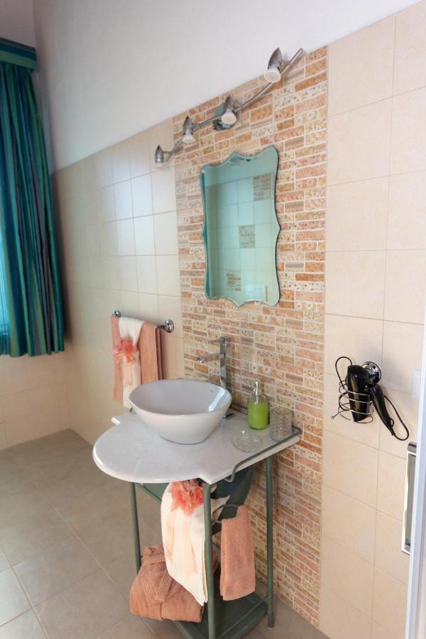 Sole&Mare Bed & Breakfast Quartucciu Ngoại thất bức ảnh